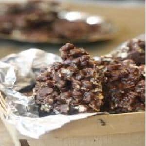chocolate hemp granola crunch