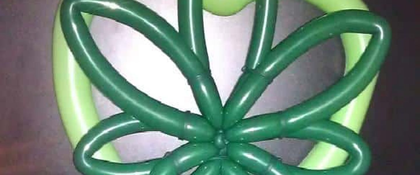 stoner balloon art marijuana leaf heart
