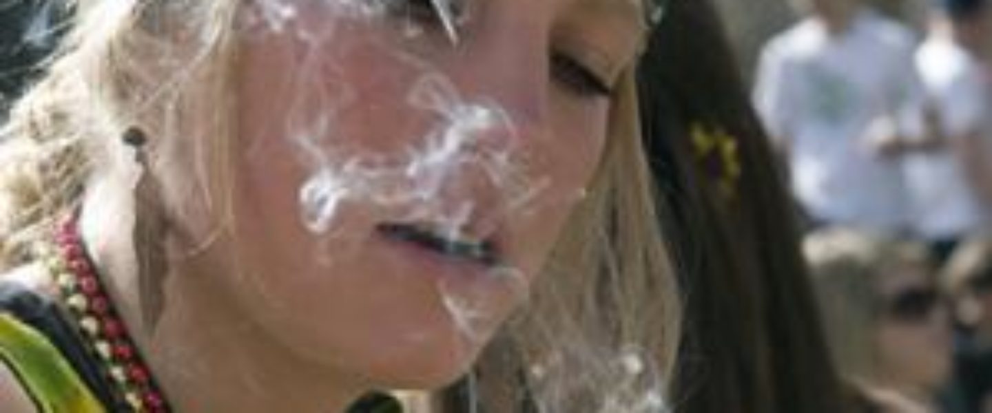 prison swiss smoking inmates marijuana